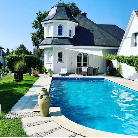 B Our Guest At New Flat Nearby Dresden !!!Pool!!! Apartment Frauendorf  Bagian luar foto