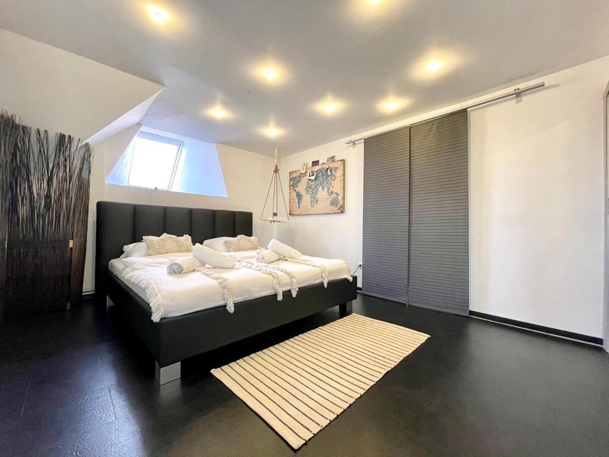 B Our Guest At New Flat Nearby Dresden !!!Pool!!! Apartment Frauendorf  Bagian luar foto