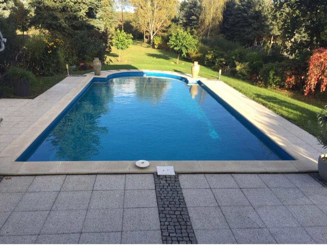 B Our Guest At New Flat Nearby Dresden !!!Pool!!! Apartment Frauendorf  Bagian luar foto