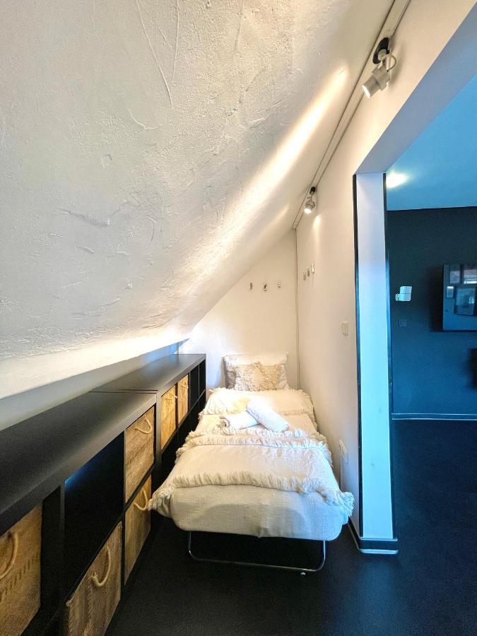 B Our Guest At New Flat Nearby Dresden !!!Pool!!! Apartment Frauendorf  Bagian luar foto